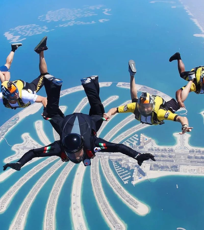 dubai sky diving