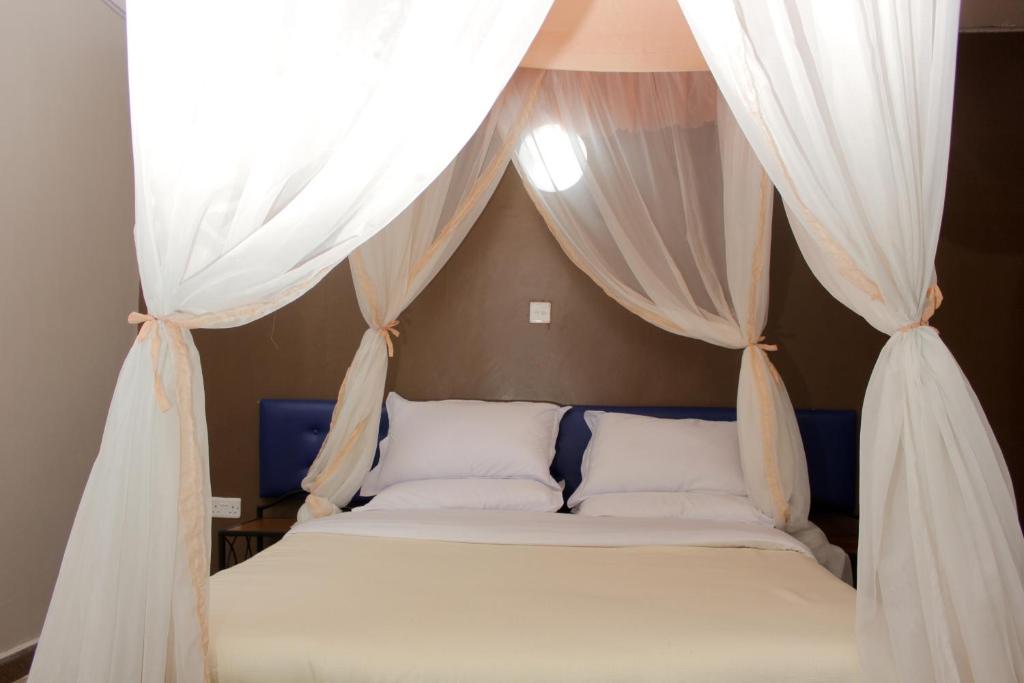 sweet lake resort rooms