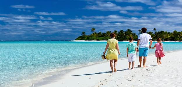 Luxury beach resort island in Maldives with crystal waters – Adequate Safaris